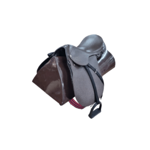 Saddle Farm Solo Fitted